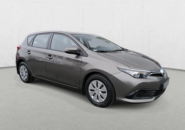 Toyota Auris cena 47900 przebieg: 200000, rok produkcji 2016 z Kołaczyce małe 191